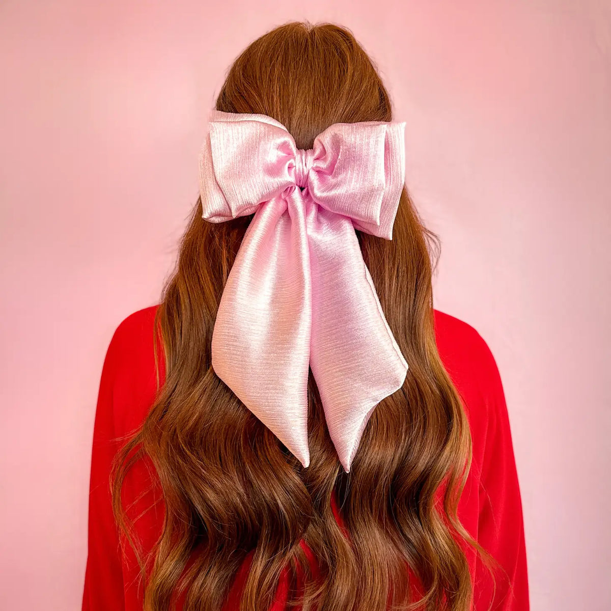 Pink Textured Satin Hair Bow – Bohemian Gemme display picture 3